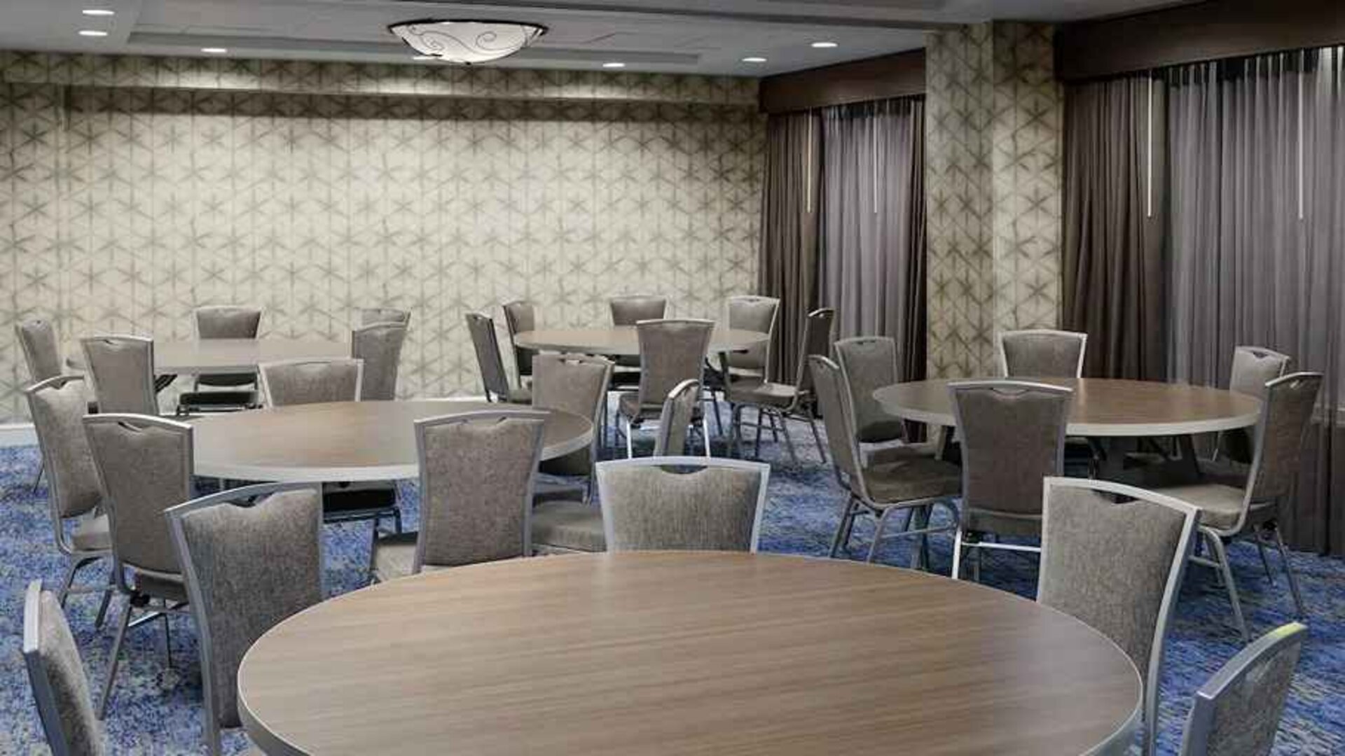 business meeting room well equipped for any meeting at Hampton Inn & Suites Tampa-Ybor City/Downtown.