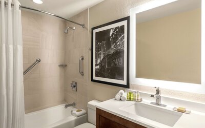 DoubleTree by Hilton Hotel Orlando Downtown