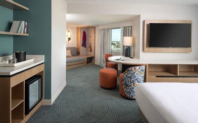 Hotel Landy Orlando Universal Blvd., a Tribute Portfolio Hotel