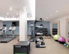 well equipped fitness center at Hilton Garden Inn Budapest City Centre.