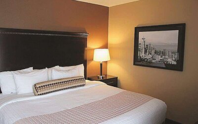 La Quinta Inn & Suites by Wyndham Seattle Downtown
