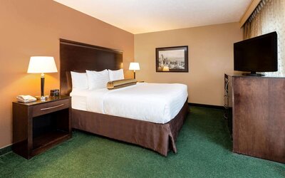 La Quinta Inn & Suites by Wyndham Seattle Downtown