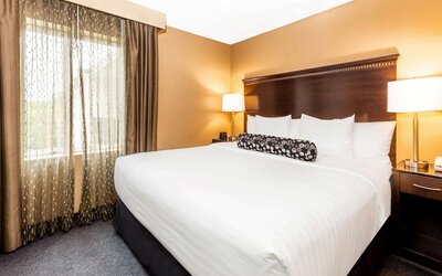 La Quinta Inn & Suites by Wyndham Seattle Downtown
