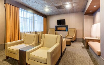 La Quinta Inn & Suites by Wyndham Seattle Downtown