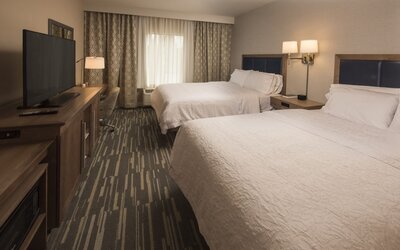 Hampton Inn & Suites Seattle/Redmond