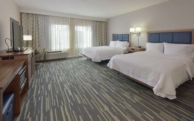 Hampton Inn & Suites Seattle/Redmond