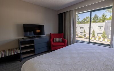Country Inn & Suites by Radisson, Seattle-Bothell, WA