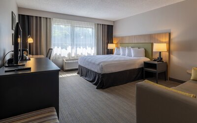 Country Inn & Suites by Radisson, Seattle-Bothell, WA