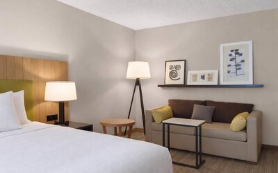 Country Inn & Suites by Radisson, Seattle-Bothell, WA