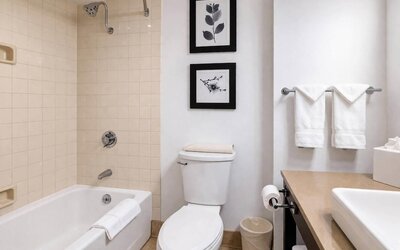 Country Inn & Suites by Radisson, Seattle-Bothell, WA