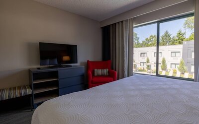 Country Inn & Suites by Radisson, Seattle-Bothell, WA