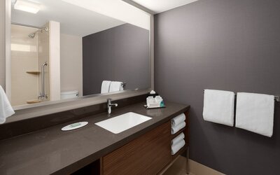 Courtyard by Marriott Seattle Bellevue/Downtown