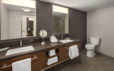 Courtyard by Marriott Seattle Bellevue/Downtown