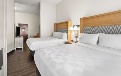 Holiday Inn & Suites Bothell by IHG