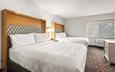 Holiday Inn & Suites Bothell by IHG