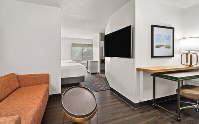 Holiday Inn & Suites Bothell by IHG