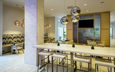 Hilton Garden Inn Seattle Bellevue Downtown, WA