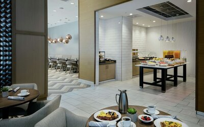 Hilton Garden Inn Seattle Bellevue Downtown, WA