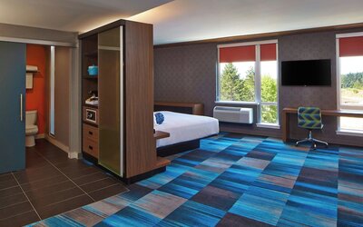 Aloft by Marriott Seattle Redmond