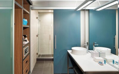 Aloft by Marriott Seattle Redmond