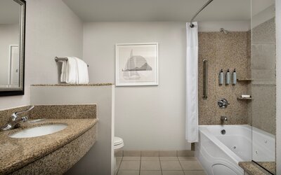 Courtyard by Marriott Seattle Kirkland