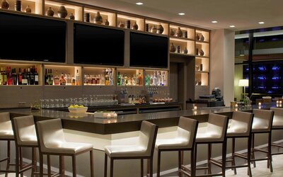AC Hotel by Marriott Seattle Bellevue/Downtown