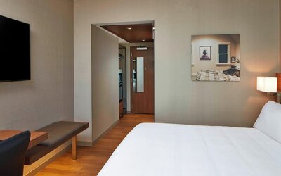 AC Hotel by Marriott Seattle Bellevue/Downtown
