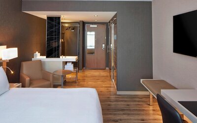 AC Hotel by Marriott Seattle Bellevue/Downtown