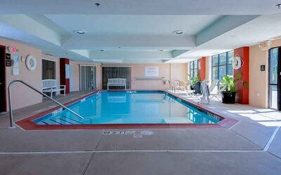 Relaxing indoor pool at the Hampton Inn East Windsor.