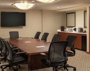 DoubleTree Suites by Hilton Seattle Airport - Southcenter