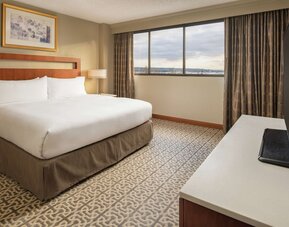 DoubleTree Suites by Hilton Seattle Airport - Southcenter
