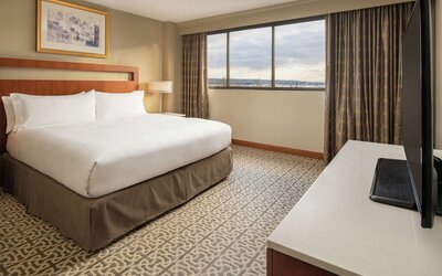 DoubleTree Suites by Hilton Seattle Airport - Southcenter