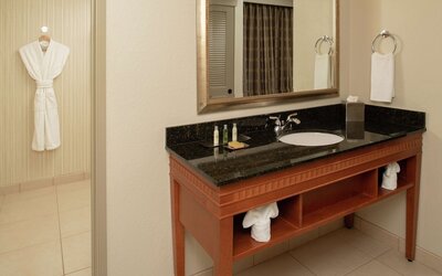DoubleTree Suites by Hilton Seattle Airport - Southcenter