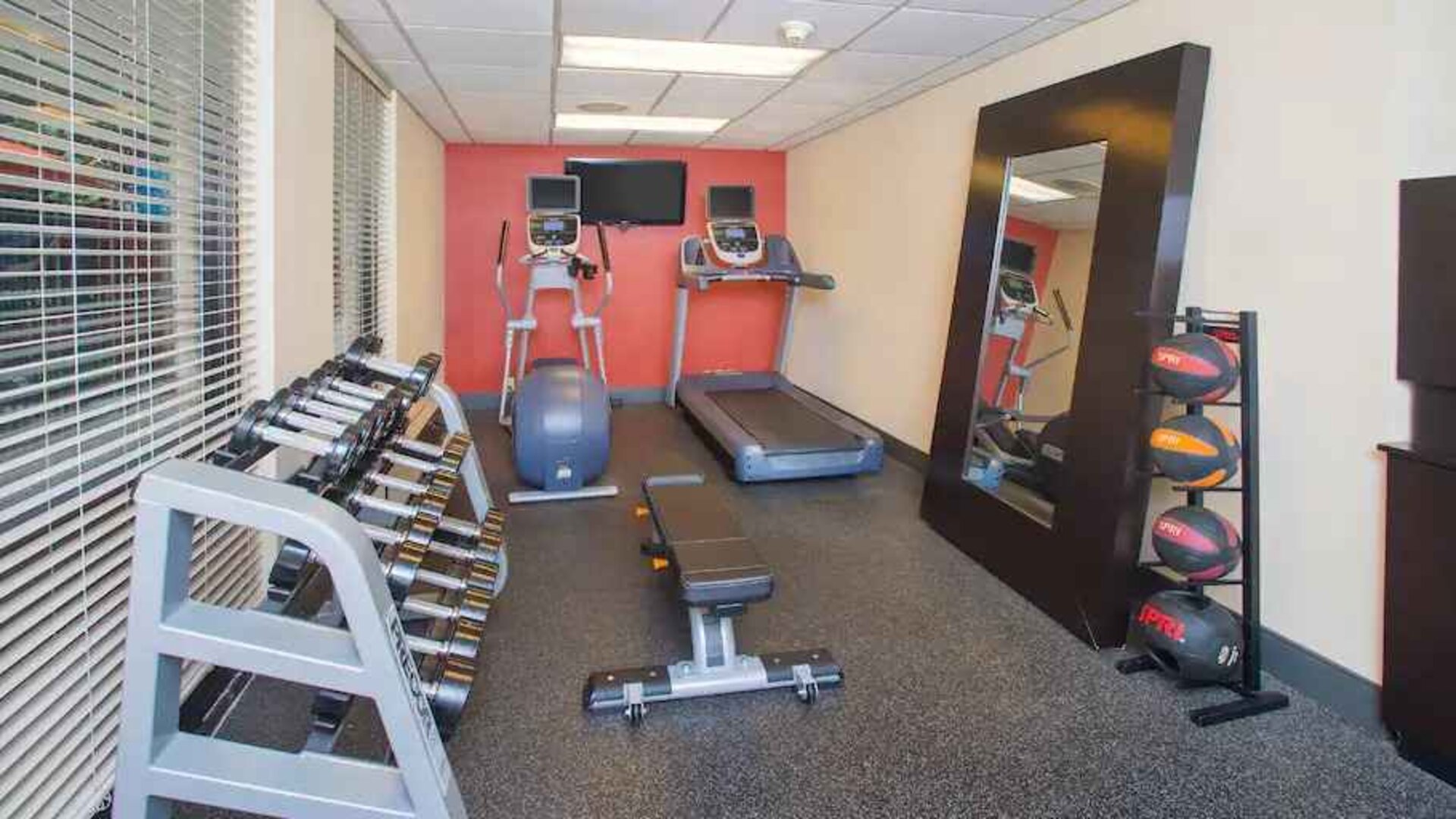 well-equipped fitness center at Hampton Inn & Suites Annapolis.