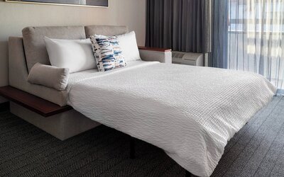 Courtyard by Marriott Seattle Southcenter