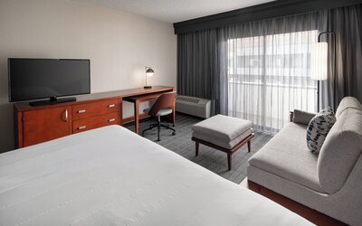 Courtyard by Marriott Seattle Southcenter