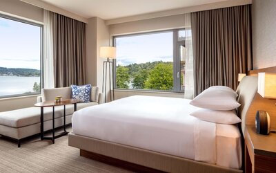 Hyatt Regency Lake Washington at Seattle’s Southport