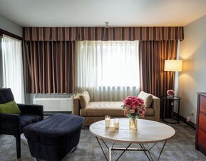 Ramada by Wyndham Tukwila Southcenter