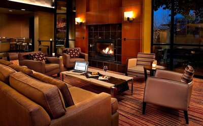 Courtyard by Marriott Seattle Sea-Tac Area