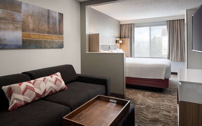 Sonesta Select Seattle Renton Suites