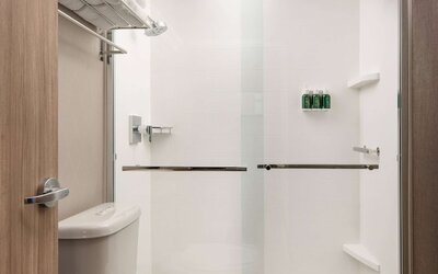 Sonesta Select Seattle Renton Suites