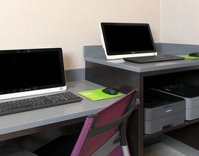 Business center available at La Quinta Inn & Suites By Wyndham New York City Central Park.