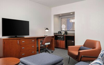 Courtyard by Marriott Albuquerque Airport