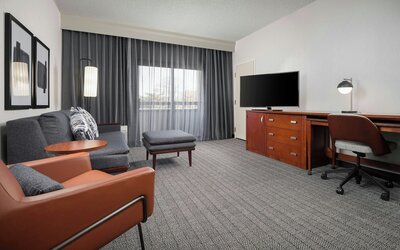 Courtyard by Marriott Albuquerque Airport
