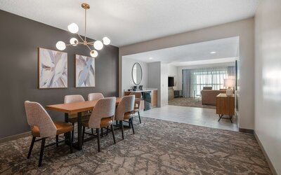 Embassy Suites by Hilton Albuquerque