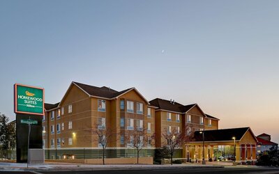 Homewood Suites by Hilton Albuquerque Airport