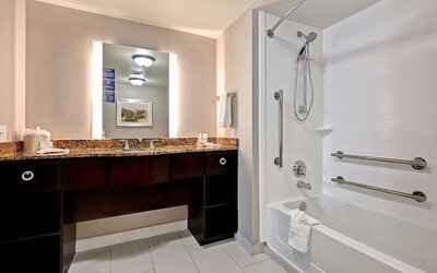 Homewood Suites by Hilton Albuquerque Airport