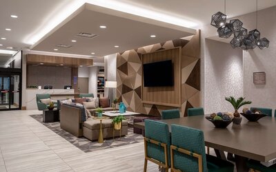 Hilton Garden Inn Albuquerque Downtown