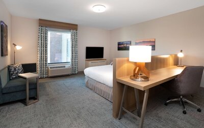 Hilton Garden Inn Albuquerque Downtown