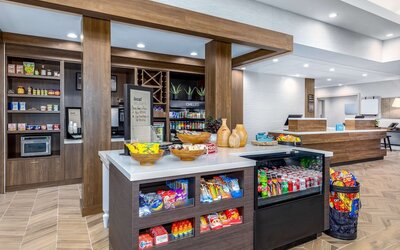 Hilton Garden Inn Albuquerque / Journal Center